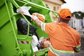 Best Hot Tub Removal  in Belvidere, IL